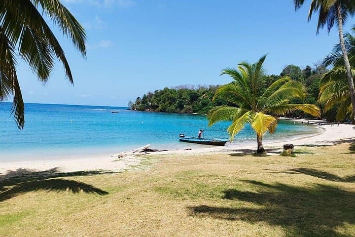 Isla Grande Private All-Inclusive Day Trip from Panama City — Portobelo Beaches & History photo 2