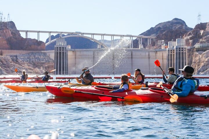 Paddle Lake Mead: Hoover Dam Discovery Kayak Tour photo 2