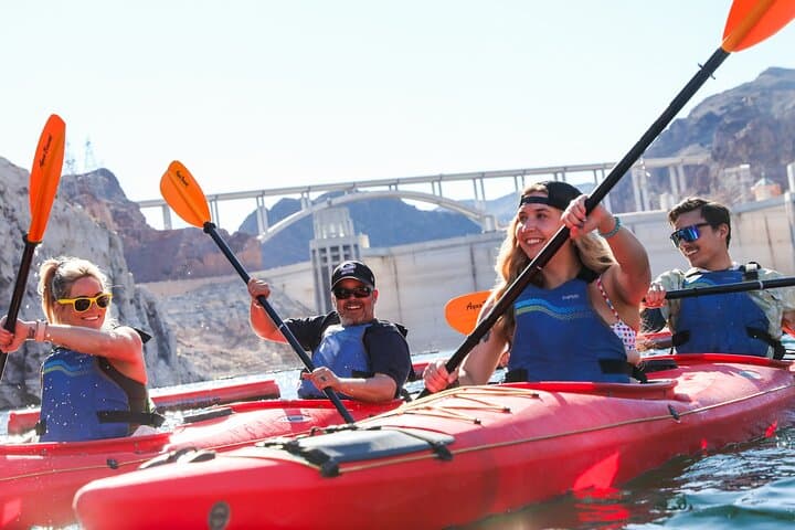 Paddle Lake Mead: Hoover Dam Discovery Kayak Tour photo 6