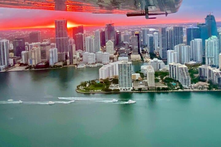 Sunset Miami Beach Private Airplane Tour: 50-Minute Private Flight Over Miami photo 5