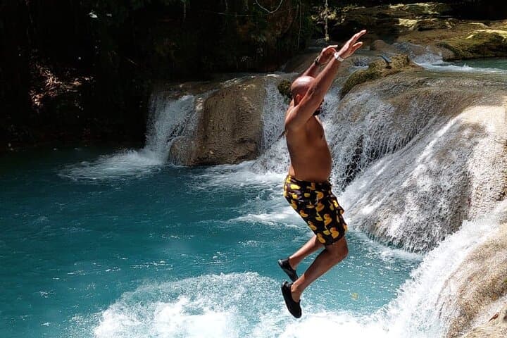Blue Hole & Dunn's River Falls Tour — Swim, Climb and Rope-Swing in Ocho Rios photo 3