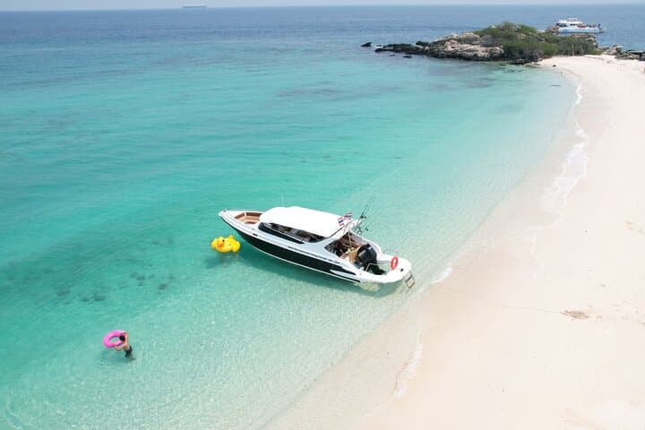 Pattaya Private Speedboat Island Hopping to Koh Khram, Koh Lan & Ko Phai (With Lunch)