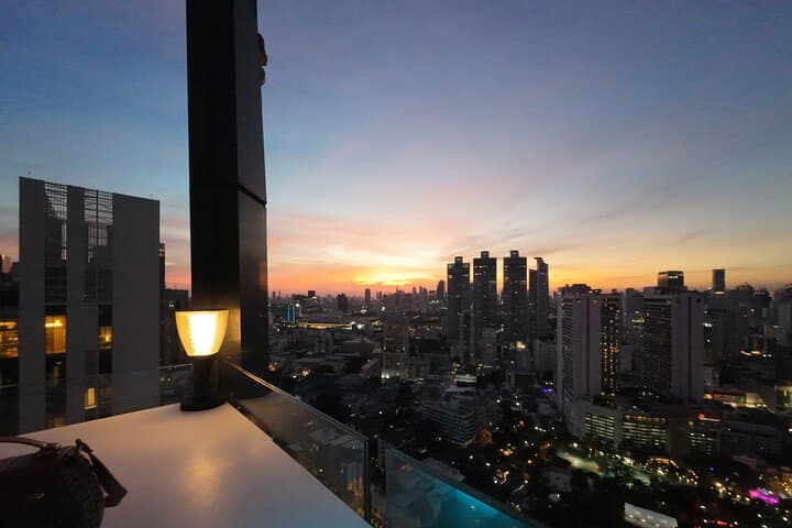 Bangkok 8-Day Premium Sightseeing & Custom Suit Tour photo 5