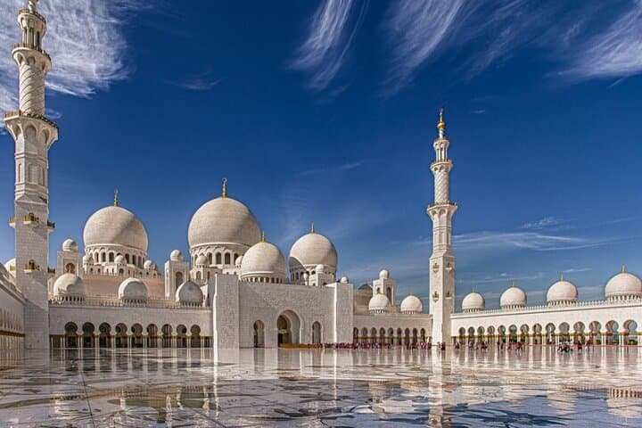 Sheikh Zayed Grand Mosque Day Trip from Dubai: What to Expect photo 6