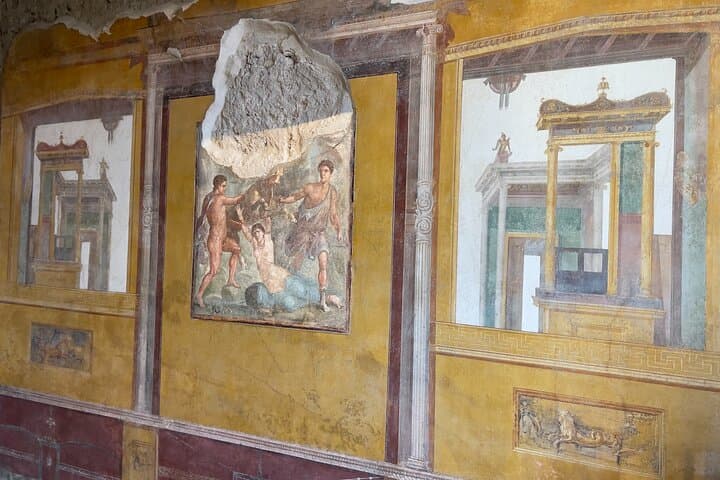 Pompeii & Vesuvius Day Tour from Positano with Lunch photo 5