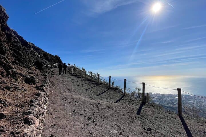 Pompeii & Vesuvius Day Tour from Positano with Lunch photo 2