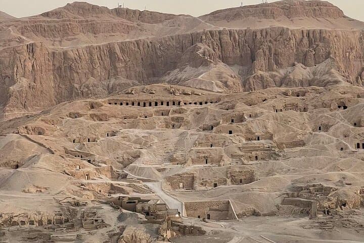 Secrets of King Tut: Private Guided Tour of His Tomb in Luxor photo 6