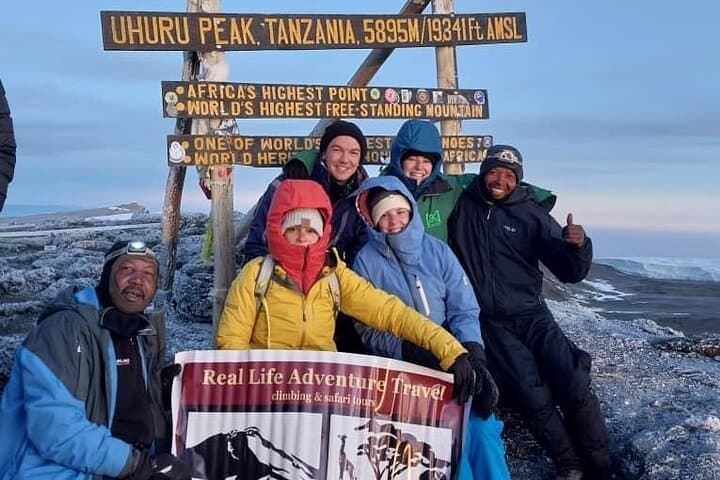 11-Day Kilimanjaro Lemosho Route: Premium Luxury Trek to Uhuru Peak