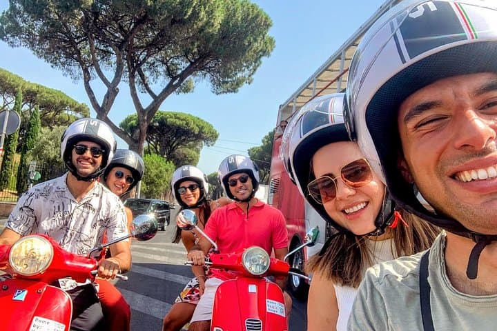 Rome Vespa Tour with Francesco: Ride the City’s Iconic Streets photo 4