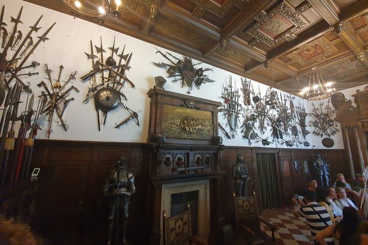 Private Day Tour to Peles Castle from Bucharest: 6-Hour Sinaia Excursion photo 6