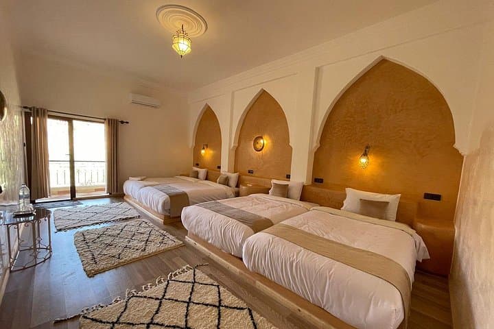 2-Day Guided Tour from Marrakech to Dades Valley via Ait Ben Haddou & Ouarzazate