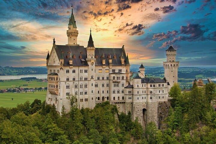 Neuschwanstein Castle, Highline 179 & Garmisch Private Day Trip from Munich photo 6
