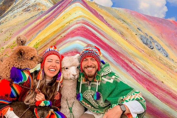 Vinicunca Rainbow Mountain Private Tour from Cusco — Early Morning, Crowd-Free Experience
