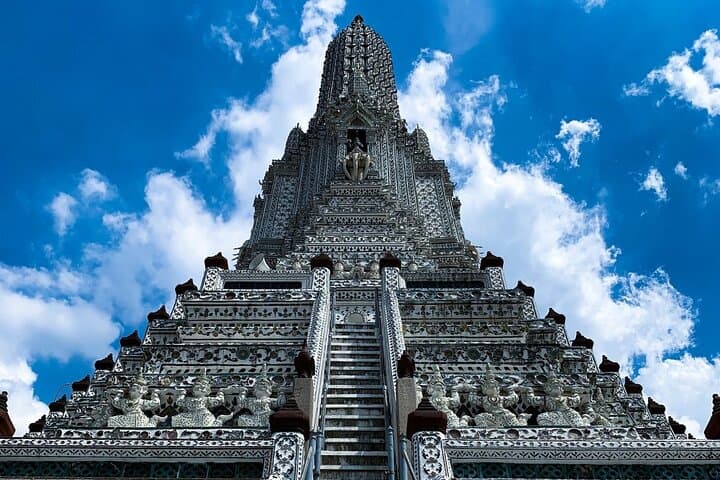 Bangkok 8-Day Premium Sightseeing & Custom Suit Tour photo 4