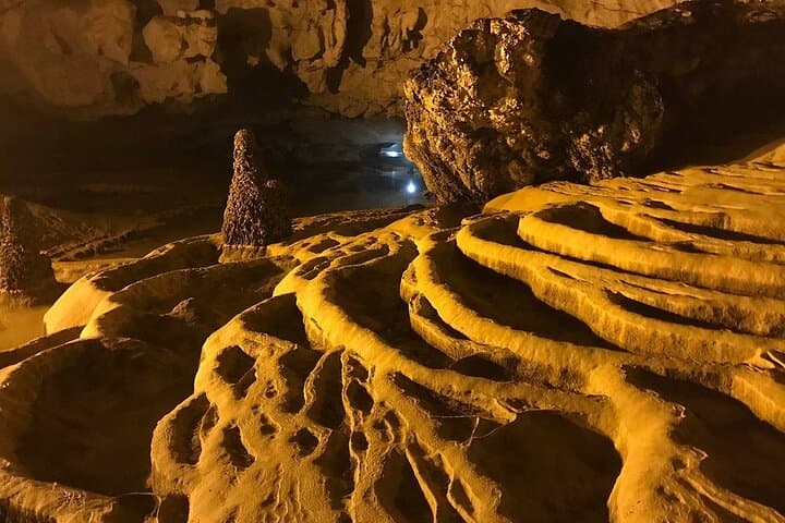 Ban Gioc Waterfall Weekend: 2-Day Hanoi Escape to Cao Bang & Nguom Ngao Cave photo 2