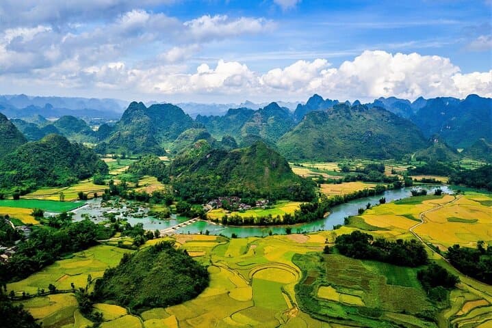 Ban Gioc Waterfall Weekend: 2-Day Hanoi Escape to Cao Bang & Nguom Ngao Cave photo 3