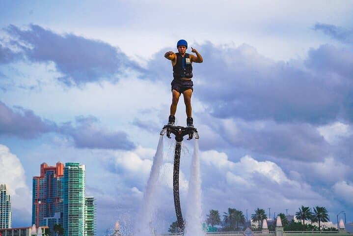 Learn to Flyboard in Miami: Pro Lessons at Venetian Marina photo 4
