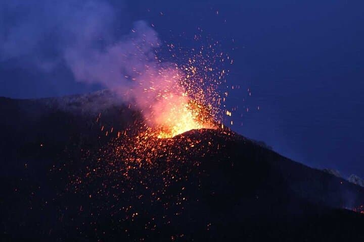Sunset Hike to Stromboli's Craters and Sciara del Fuoco photo 2