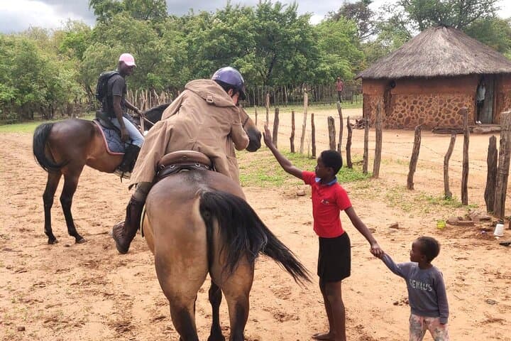 Sunrise Horseback Village Ride Near Victoria Falls: Batoka Gorge & Community Trails