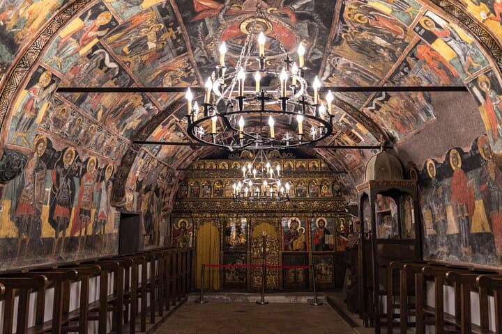 Veliko Tarnovo & Arbanasi Private Day Tour from Sofia — Tsarevets Fortress and Frescoed Churches photo 6