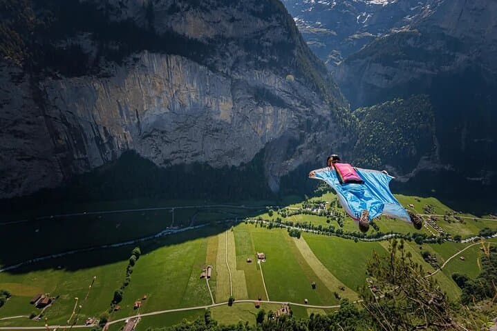 Lauterbrunnen Valley Walk with Cheese, Chocolate & Trümmelbach Waterfalls photo 5