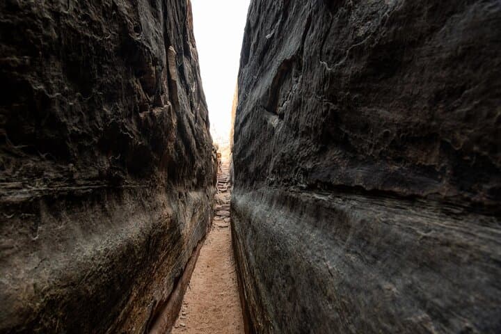 Chesler Park Hike — Canyonlands Needles Discovery Tour Guide photo 2