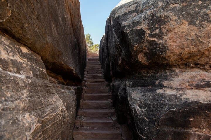 Chesler Park Hike — Canyonlands Needles Discovery Tour Guide photo 4