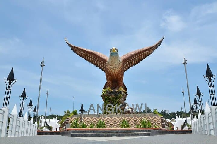 Langkawi SkyCab & Sky Bridge: Full-Day Private Tour from Kuah