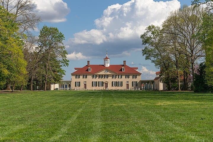 Washington DC Hidden Highlights: App-Guided Driving Tour via Uber photo 4