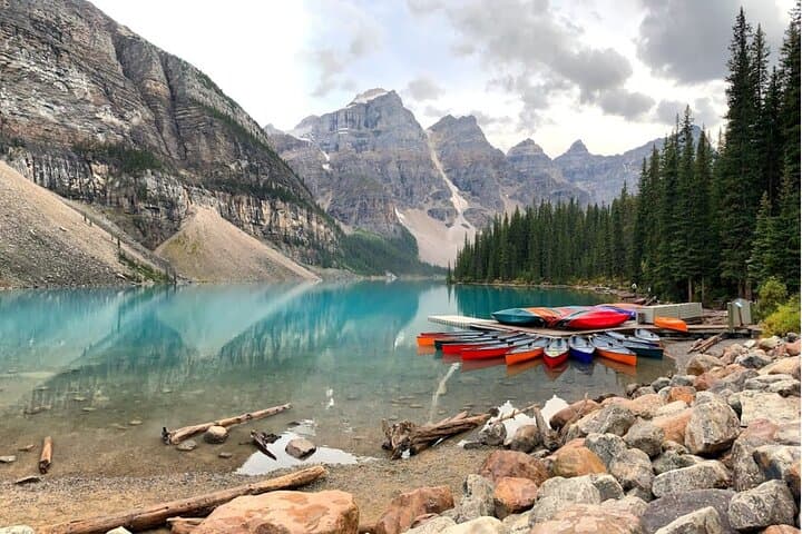 One-Day Banff Circuit: Lake Louise, Moraine (or Emerald), Johnston Canyon & Banff Town photo 6