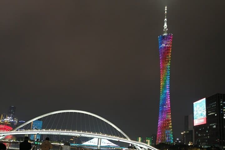 Guangzhou Night Cruise and Dim Sum: Pearl River After Dark