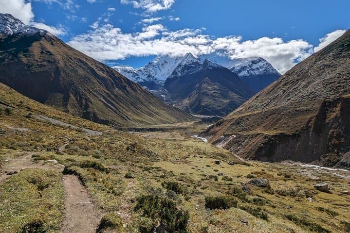 Upper Mustang Jeep Tour: 14-Day Off‑Road Journey to Lo‑Manthang photo 3