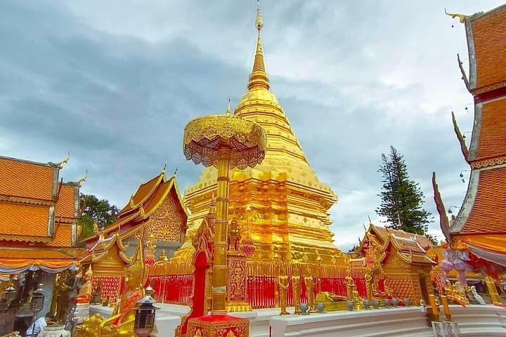Chiang Mai Doi Suthep to Sticky Waterfall: Full-Day Temple and Jungle Climb photo 2