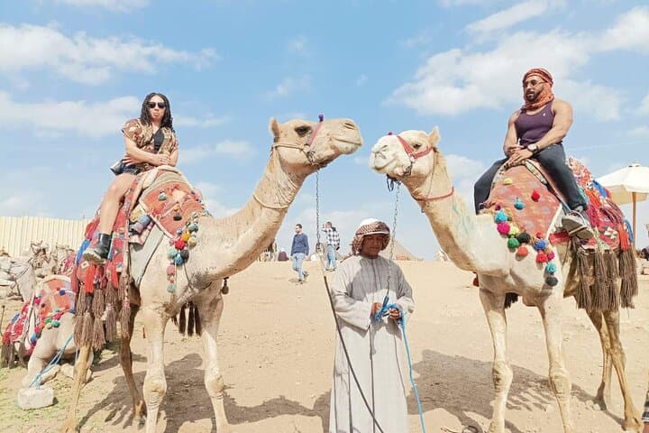 Camel Ride Around Giza Pyramids: 2-Hour Private Experience photo 2