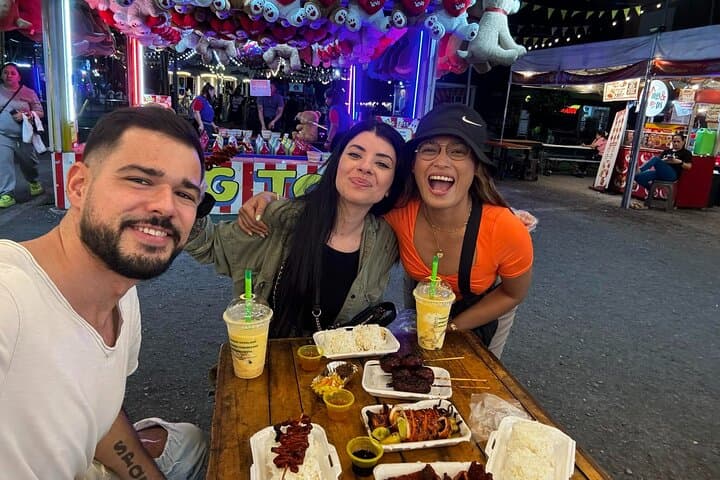 Manila Night Market Food & Shopping Tour — Divisoria & Binondo Street Food Experience photo 2