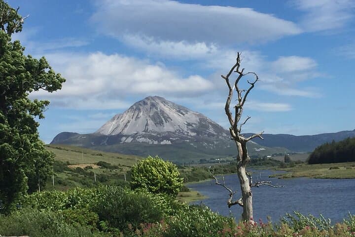 Five-Day Private North Ireland Tour: Giants, Cliffs, and Coastal Drives photo 3
