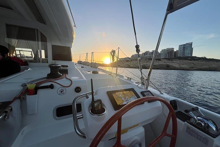 Malta Catamaran Harbour Cruise: 4.5-Hour Sail Around Valletta and the Three Cities photo 4
