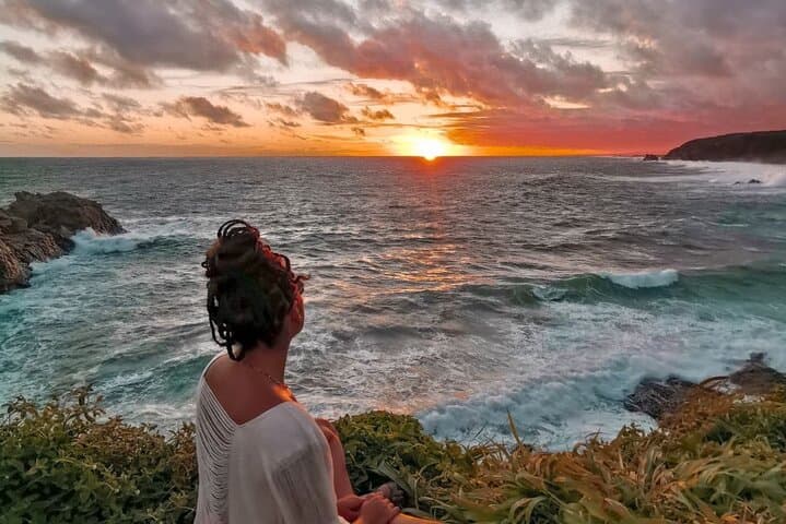 Puerto Escondido Day Tour from Oaxaca: Zicatela, Agua Blanca & Turtle Release