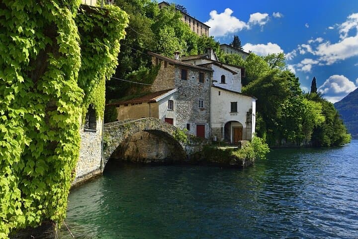 Lake Como Boat Rental - 2-Hour License-Free Marinello Eden 18 photo 5
