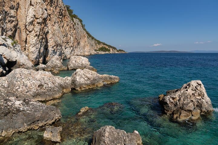 Private 5-Island Speedboat Tour: Blue Cave, Hvar & Pakleni Islands photo 3