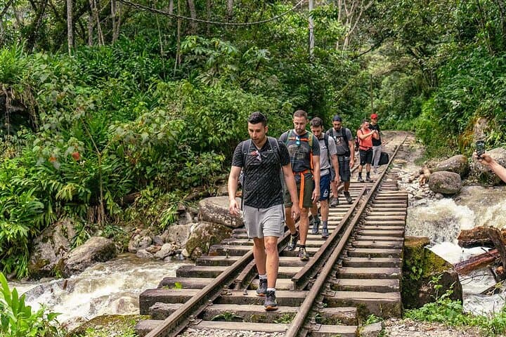 4-Day Mountain Bike to Machu Picchu — Private Tour from Cusco photo 4