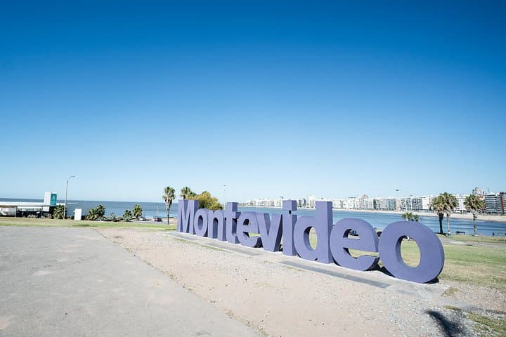 Discover Montevideo by Hop-On Hop-Off Tourist Bus: Best Sights & Practical Tips photo 4