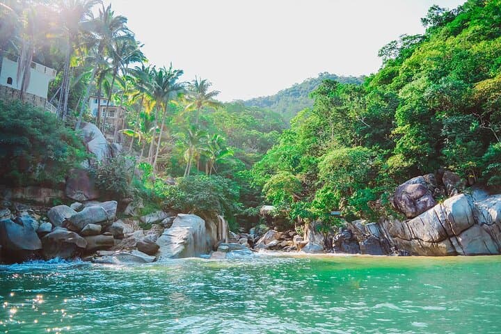 Coastal and Jungle Hike: 6 Beaches from Boca de Tomatlán to Las Ánimas