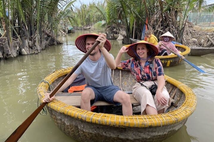 Basket Boat Tour in Hoi An's Bay Mau Coconut Forest photo 3