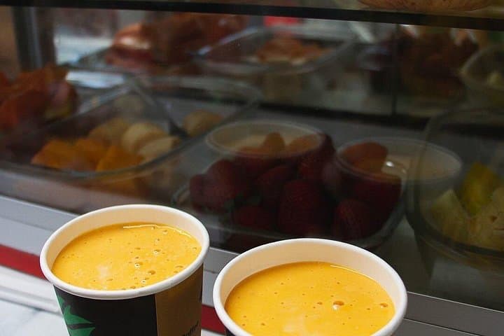 Chef-Led Miraflores Tasting Tour: Surquillo Market to Kennedy Park photo 2