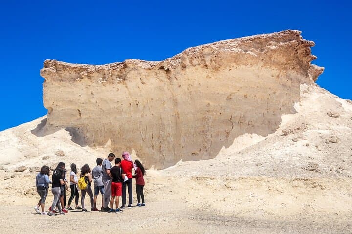 Qatar West Coast Drive: Richard Serra, Zekreet & Camel Racing photo 4
