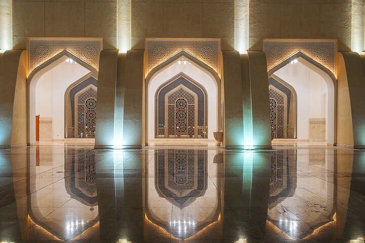 Doha Private 8‑Hour Cultural Tour: Katara, The Pearl, Souq Waqif & Sheikh Faisal photo 6