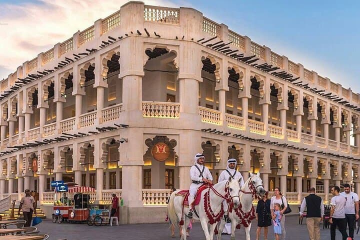 Doha Private Express City Tour: Pearl, Katara & Souq Waqif in Half-Day