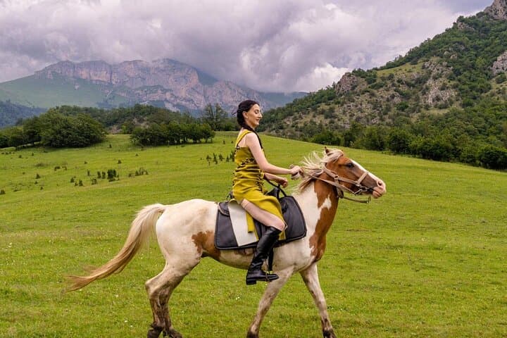 Off‑Road to Sevan: Horseback Riding and Zipline at Dilijan's Lake Parz photo 6