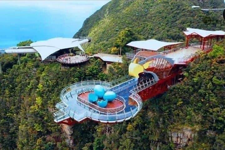 Langkawi SkyCab & SkyBridge: Mount Machinchang Cable Car Experience photo 2